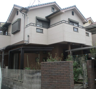 奈良生駒郡斑鳩町N様邸　外壁塗装・防水工事 施工前の写真