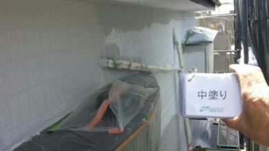 奈良葛城市R様　外壁塗装・屋根塗装・防水工事 外壁塗装2F中塗り