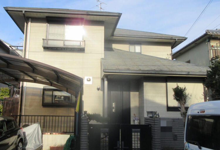 奈良北葛城郡広陵町O様邸　外壁塗装・屋根塗装工事 施工前の写真