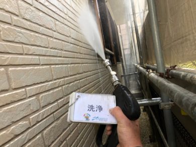 奈良香芝市N様　外壁塗装・屋根塗装・防水工事 外壁高圧洗浄