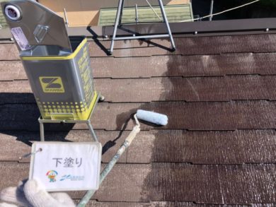 奈良奈良市U様邸　外壁塗装・屋根塗装・防水工事 屋根塗装下塗り1回目