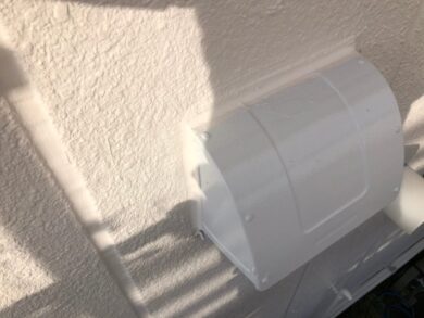 奈良葛城市M様　外壁塗装工事 換気フードシリコン仕上げ