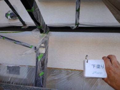 奈良県香芝市Y様邸　外壁塗装・屋根塗装工事 外壁塗装下塗り