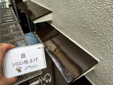 奈良県北葛城郡王寺町E様邸　外壁塗装・屋根塗装工事 庇シリコン仕上げ