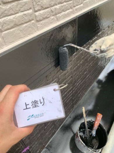 奈良県北葛城郡広陵町K様邸　外壁塗装・屋根塗装・防水工事　 帯　上塗り