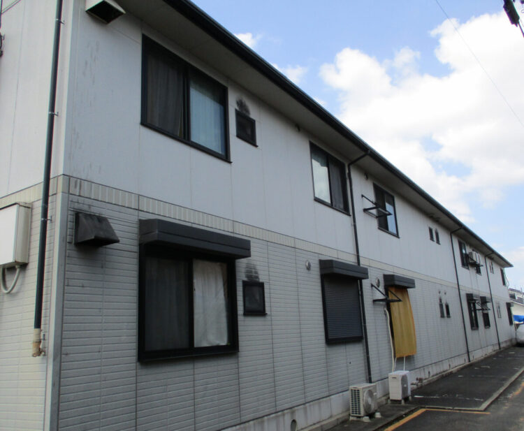 奈良県橿原市K様邸（アパート）　外壁塗装・屋根塗装工事 施工前の写真
