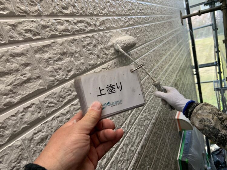 奈良の香芝市の株式会社ヨネヤの外壁塗装と屋根塗装の施工事例
