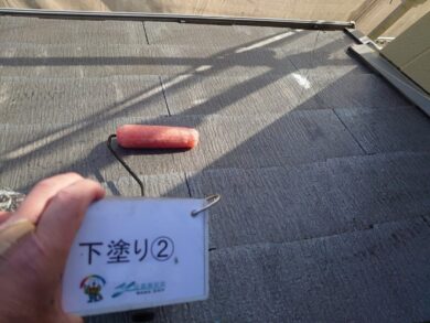 奈良香芝市U様邸　外壁塗装・屋根塗装・防水工事 屋根下塗り②