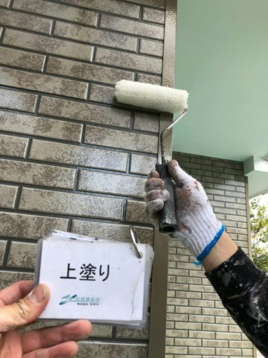 奈良大和高田市N様邸　外壁塗装・屋根塗装 1F外壁塗装上塗り