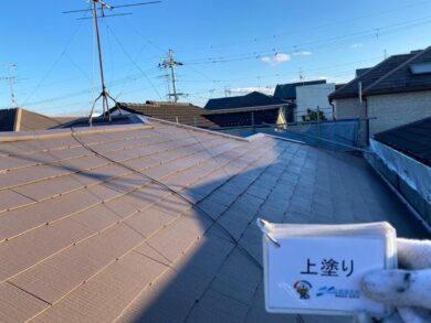 奈良県香芝市F様邸　外壁塗装・屋根塗装工事 屋根上塗り