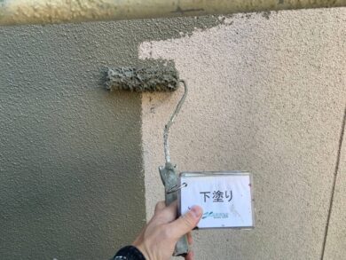 奈良香芝市F様邸　外壁塗装・屋根塗装・防水工事 外壁下塗り