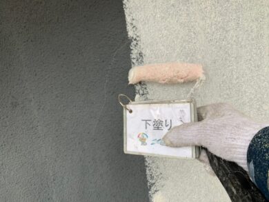 奈良葛城市N様邸　外壁塗装工事 外壁下塗り