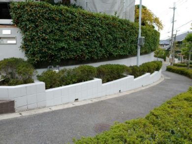 奈良北葛城郡王寺町M様邸　外壁塗装・屋根塗装工事 外塀塗装完成