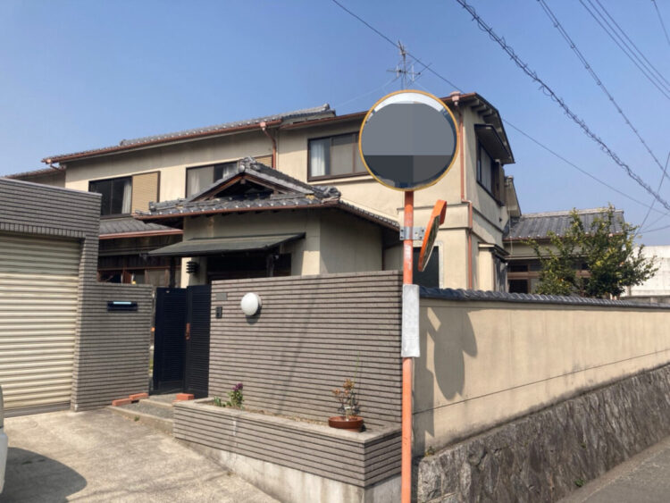 大阪府四条畷市N様邸　外壁塗装工事 施工前の写真