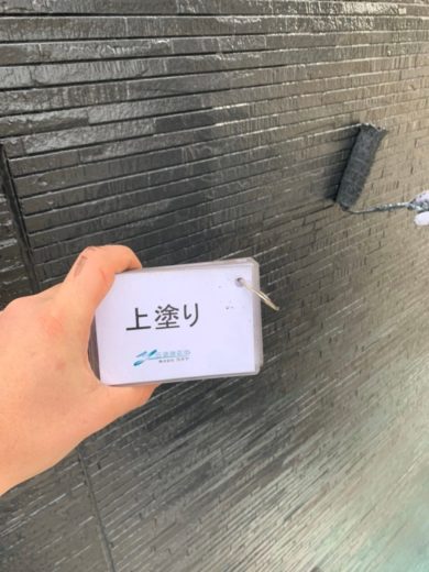 奈良葛城市Y様邸　外壁塗装・屋根塗装・ベランダ防水工事 外壁塗装上塗り①