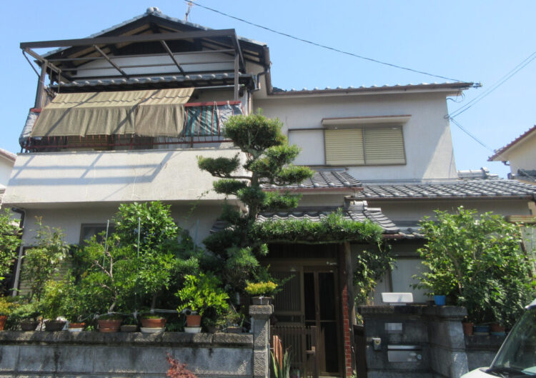 奈良御所市N様　外壁塗装・防水工事 施工前の写真