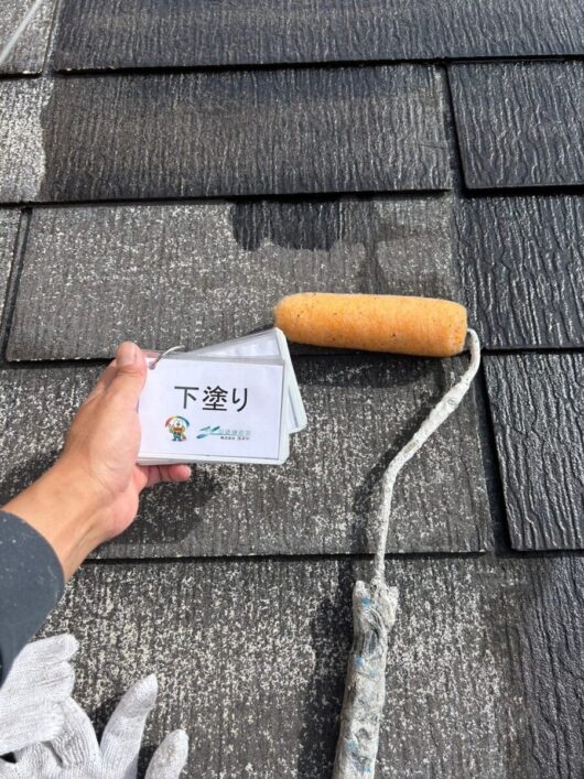 奈良県御所市三室K様邸　外壁塗装・屋根塗装工事 屋根　下塗り