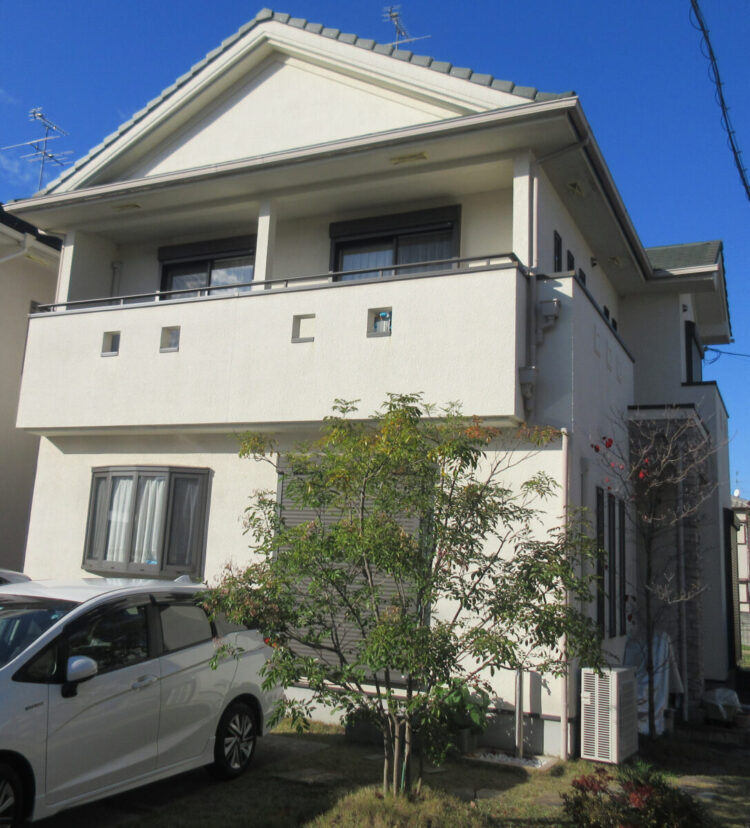 奈良香芝市H様邸　外壁塗装・防水工事 施工前の写真
