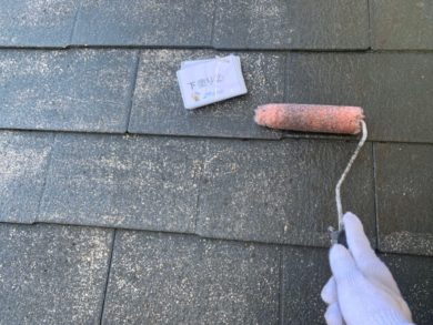 奈良香芝市O様邸　外壁塗装・屋根塗装・防水工事 屋根塗装下塗り2回目