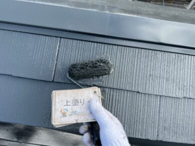 奈良県香芝市M様邸　外壁塗装・屋根塗装・防水工事 屋根上塗り