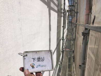 奈良香芝市M様邸　外壁塗装工事 外壁下塗り