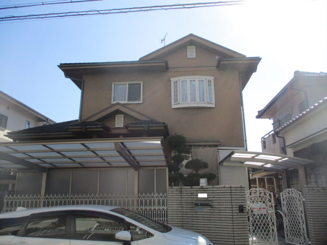 奈良県生駒郡三郷町M様邸　外壁塗装・屋根塗装工事 施工前の写真