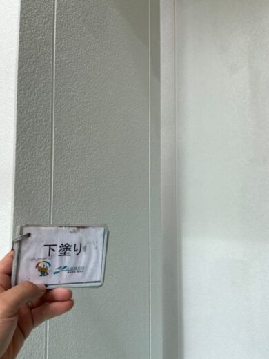 奈良県大和高田市M様邸　外壁塗装・屋根塗装工事 外壁下塗り