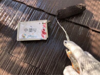 大阪南河内郡太子町S様　外壁塗装・屋根塗装・防水工事 屋根中塗り