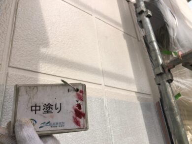 奈良北葛城郡広陵町H様　外壁塗装・屋根塗装工事 外壁中塗り