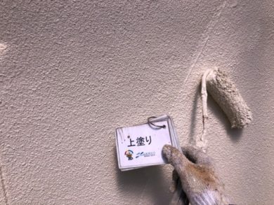 奈良御所市H様邸　外壁塗装　屋根塗装 外壁塗装上塗り