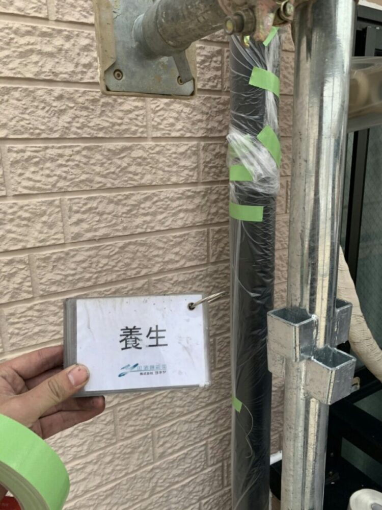 奈良の香芝市の株式会社ヨネヤの外壁塗装と屋根塗装の養生