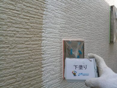 奈良北葛城郡上牧町I様邸　外壁塗装・屋根塗装・防水工事 外壁下塗り