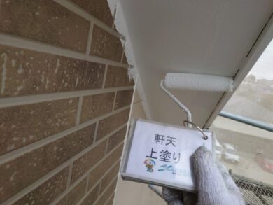 奈良県奈良市N様邸　外壁塗装・屋根塗装・防水工事 軒天上塗り