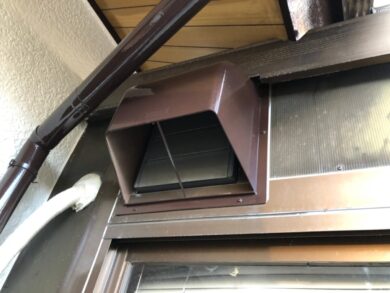 奈良北葛城郡河合町M様邸　外壁塗装・屋根塗装工事 換気フードシリコン仕上げ