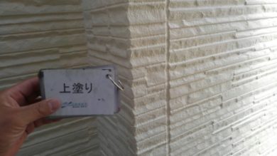 奈良香芝市A様邸　外壁塗装・屋根塗装・防水工事 外壁塗装上塗り