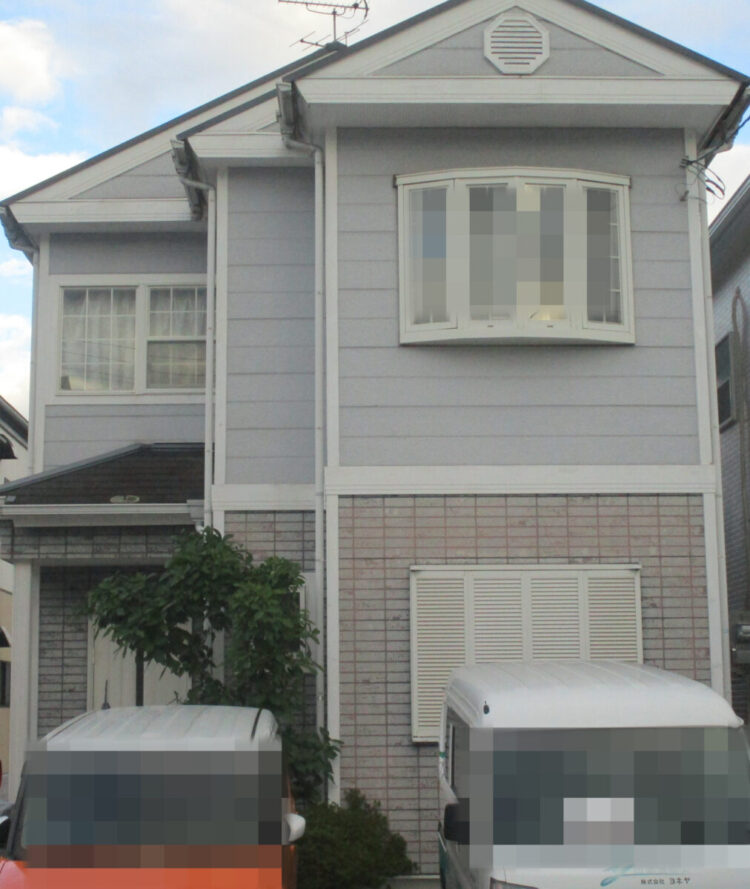 奈良県北葛城郡広陵町O様邸　外壁塗装・屋根塗装・防水工事 施工前の写真