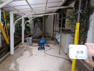 奈良県北葛城郡河合町Y様邸　外壁塗装・屋根カバー工法工事　 洗浄