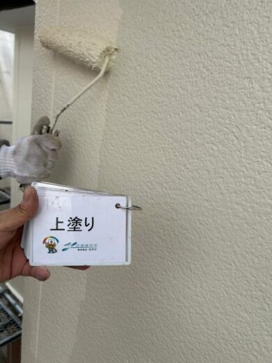 奈良県香芝市M様邸　外壁塗装・屋根塗装・防水工事 外壁上塗り