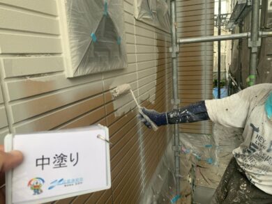 奈良香芝市S様邸　外壁塗装 外壁中塗り