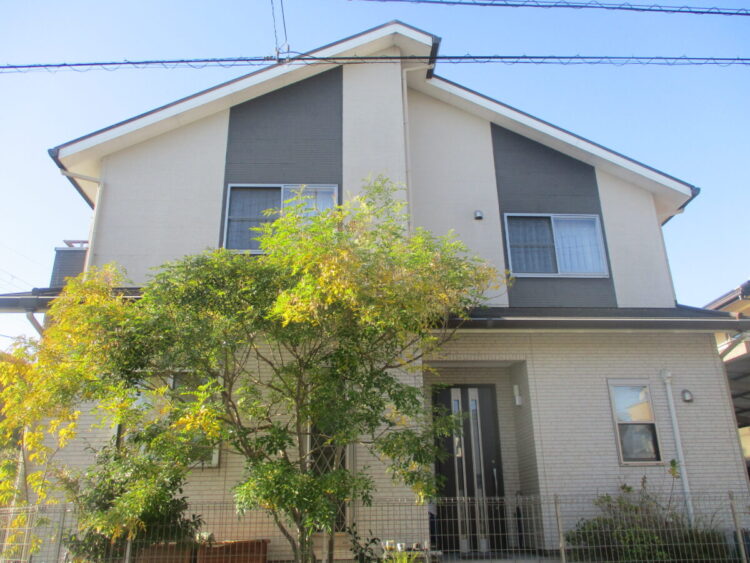 奈良香芝市Y様邸　外壁塗装・屋根塗装・防水工事 施工前の写真