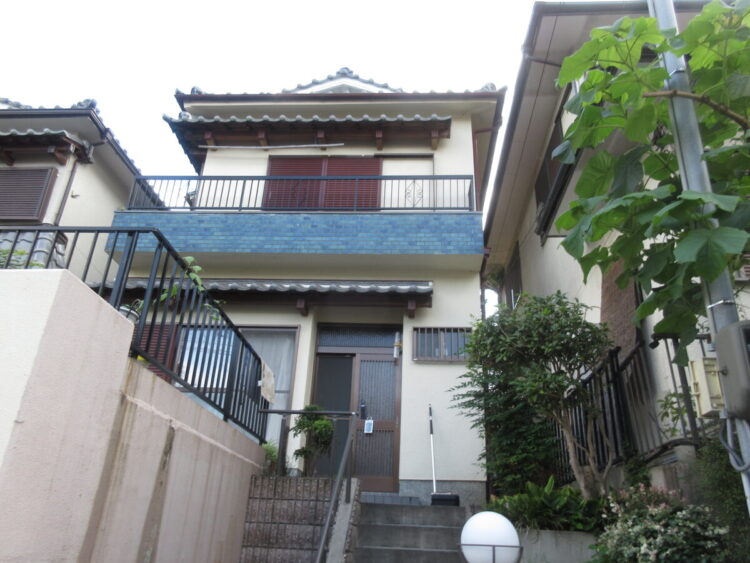 奈良北葛城郡上牧町F様邸　外壁塗装工事 施工前の写真