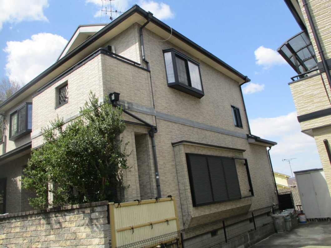 奈良県北葛城郡広陵町K様邸　外壁塗装・屋根塗装・防水工事　 施工前の写真