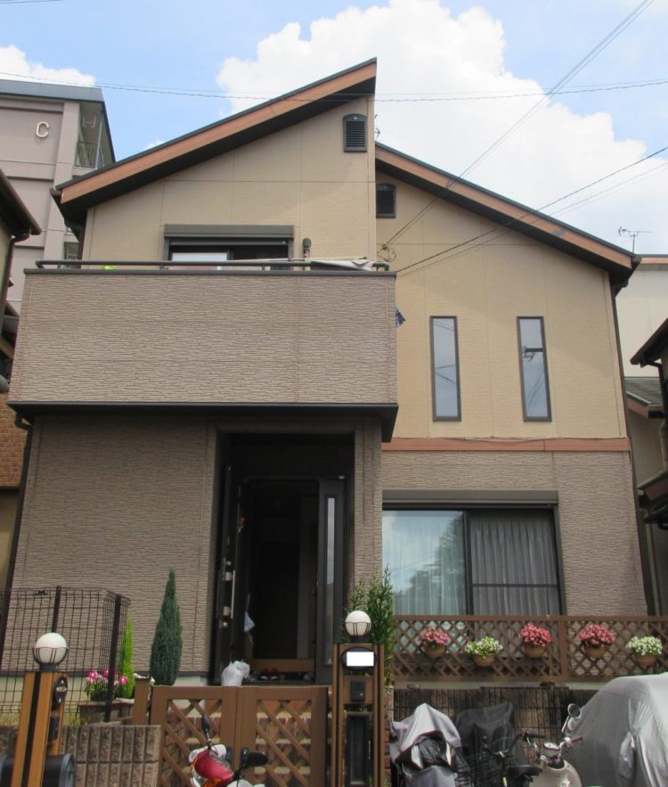 奈良奈良市U様邸　外壁塗装・屋根塗装・防水工事 施工前の写真