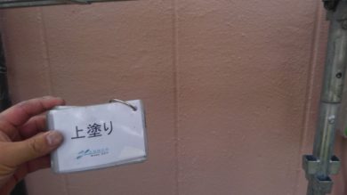 奈良県葛城市O様邸　外壁塗装・屋根葺き替え工事 外壁塗装　上塗り