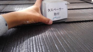 奈良県香芝市O様邸　外壁塗装・屋根塗装・防水工事 屋根タスペーサ取付