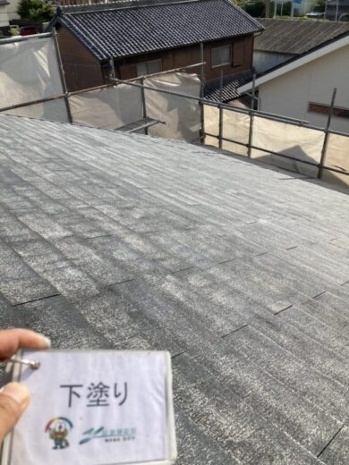 奈良県葛城市K様邸　外壁塗装・屋根塗装・防水工事 屋根下塗り