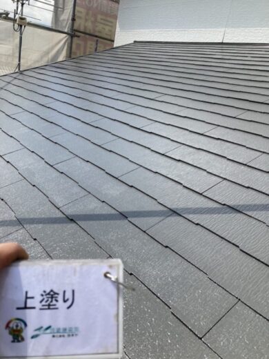 奈良県葛城市K様邸　外壁塗装・屋根塗装・防水工事 屋根上塗り