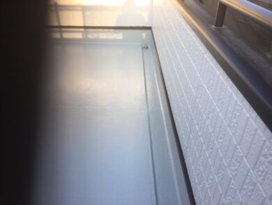 奈良葛城市R様　外壁塗装・屋根塗装・防水工事 ベランダ防水トップコーティング