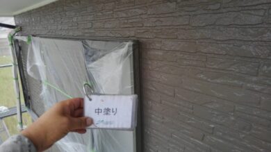 奈良北葛城郡河合町Y様邸　外壁塗装・屋根塗装・防水工事 外壁塗装中塗り