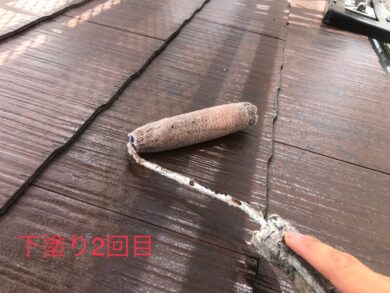 大阪南河内郡太子町S様　外壁塗装・屋根塗装・防水工事 屋根下塗り2回目